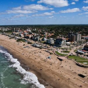 Pinamar / Enero a Marzo - Bus Chárter Mix 