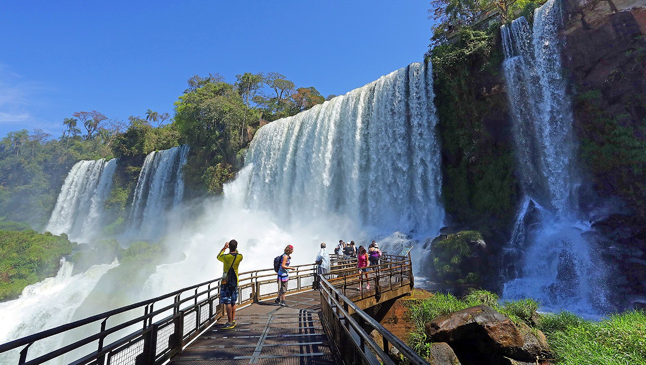 Cataratas Foz do Iguazú / marzo